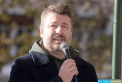 L'animateur Bruno Guillon séquestré